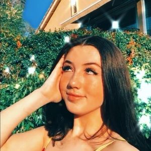 Meet your Posher, Kaitlyn